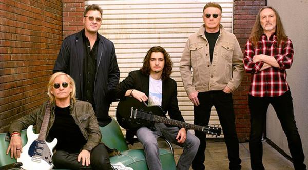 Eagles Extend 2020 “Hotel California” Tour With Vince Gill