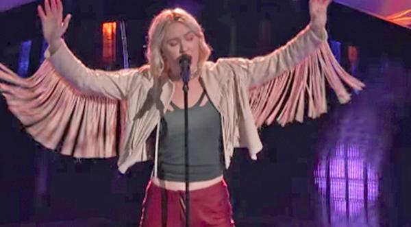 'Voice' Contestant Drops Jaws With Sassy Rendition Of Fleetwood Mac Megahit