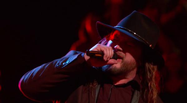 Dierks Bentley Brings Daughter Onstage To Sing One Of P!nk’s Biggest Hits