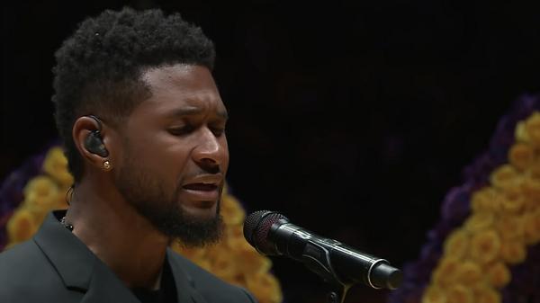 Usher Sings "Amazing Grace" To Honor Kobe Bryant At NBA Game
