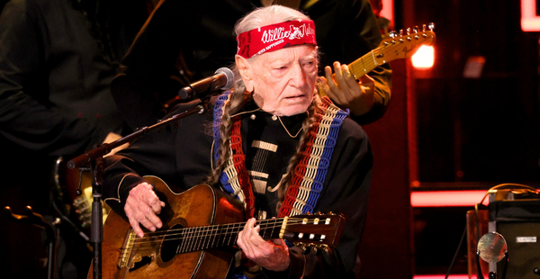 Willie Nelson Cancels Concert 