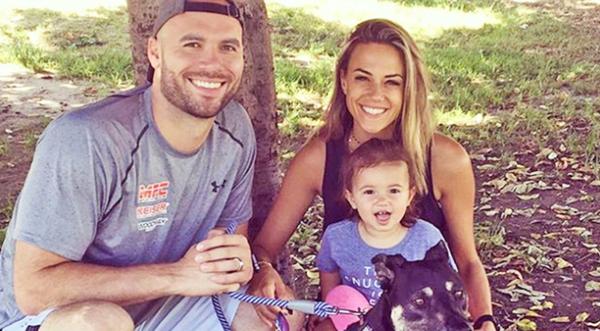 Jana Kramer Finally Gives Update On Her Marriage