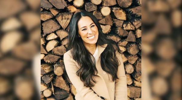 Joanna Gaines' Rare Thanksgiving Photo Proves Some Things Never Change