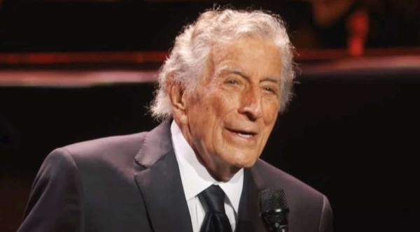 Beloved Singer Tony Bennett Dies At Age 96