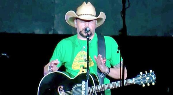 Jason Aldean Makes Concert Comeback With Bold Message Following Vegas Shooting