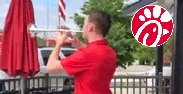 Chick-Fil-A Employee Honor The Fallen