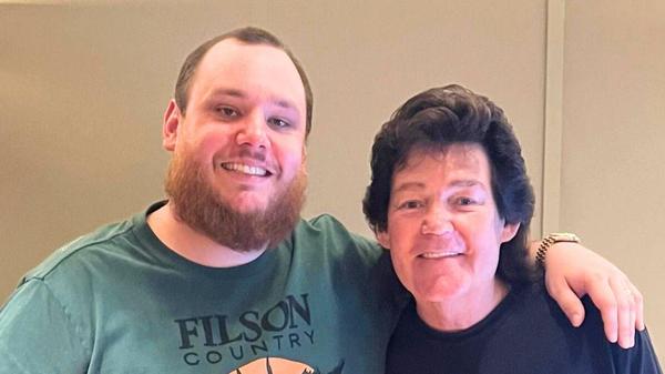 LISTEN: Shenandoah and Luke Combs Drop New “Two Dozen Roses” Collab