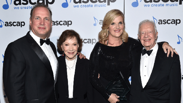 Garth Brooks Holds Back Tears As He Reflects On The Passing Of First Lady Rosalynn Carter