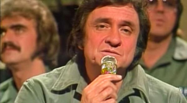 Johnny Cash & Statler Brothers Give Haunting Performance Of 'Blue Christmas'