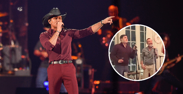 WATCH: Tim McGraw & Family Keep Tradition With Christmas Karaoke