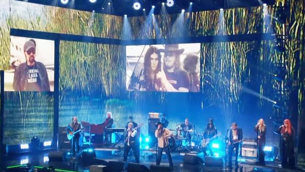 Rock & Country Legends Come Together For Epic Lynyrd Skynyrd Tribute