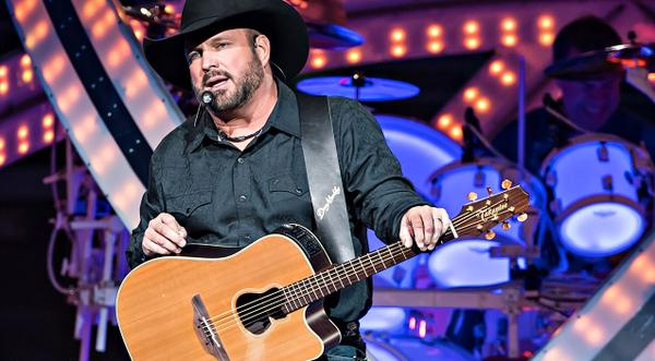 Fans Demand Refunds After Garth Brooks' Concert Plagued With Issues