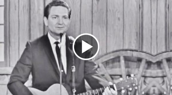 RARE: A Beard-less, Braid-less Willie Nelson Plays 'Hello Walls' On The Porter Wagoner Show (1965)