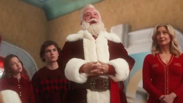 Tim Allen’s Real-Life Daughter Is Playing His Daughter In Upcoming “Santa Clause” Series