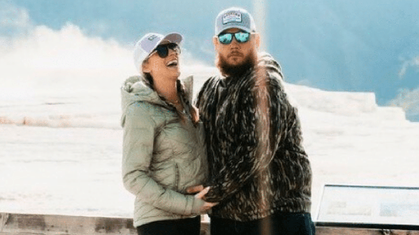 Nicole Combs Shares Plan If She Goes Into Labor While Luke’s On Tour