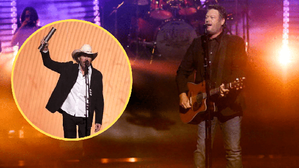 Blake Shelton Sings Toby Keith’s “Who’s Your Daddy?” At The People’s Choice Country Award