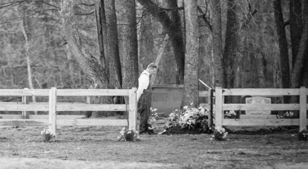 Rory Feek Shares Touching Photos From Joey's Funeral