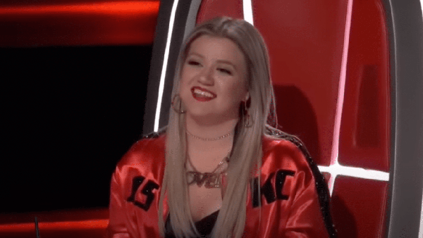 Kelly Clarkson Plans To Not Return To “The Voice” After Move