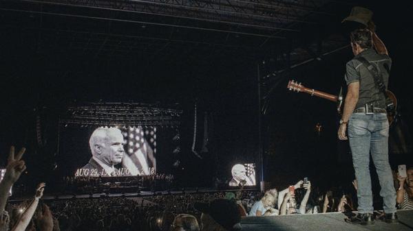 Brad Paisley Honors Senator John McCain With Stirring Concert Tribute