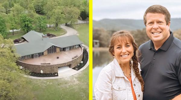 Jim Bob & Michelle Duggar Sell Arkansas Mansion For $1.53 Million