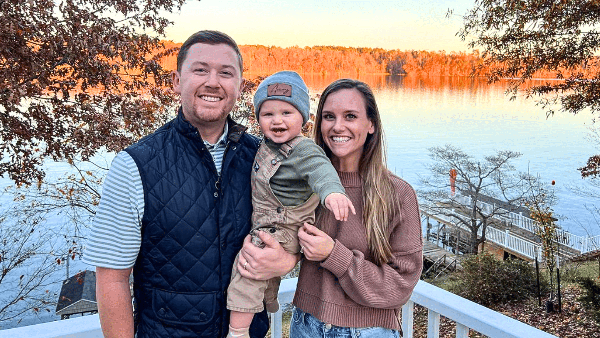 Scotty & Gabi McCreery Give Thanks For Their ‘Little Turkey’ On Thanksgiving