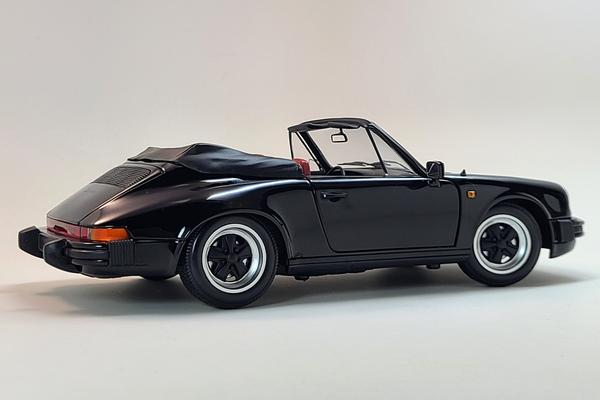 Porsche 911 Carrera 3.2 Cabriolet | 1:18 Scale Diecast Model Car by Minichamps | Model Citizen Diecast