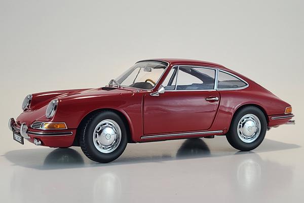 Porsche 911 (1964) | 1:18 Scale Diecast Model Car by Kyosho | Model Citizen Diecast