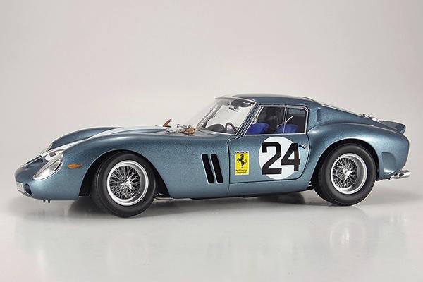 Ferrari 250GTO (1962 Sebring 12 Hours) | 1:18 Scale Diecast Model Car by Kyosho | Model Citizen Diecast