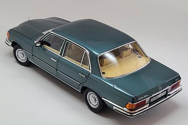 ToyotaMercedes-Benz 450SEL 6.9 | 1:18 Scale Diecast Model Car by Norev | Model Citizen