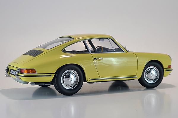 Porsche 911 (1964) | 1:18 Scale Diecast Model Car by Kyosho | Model Citizen Diecast