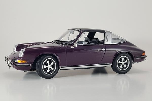 Porsche 911T 2.4 Targa | 1:18 Scale Diecast Model Car by Norev | Model Citizen