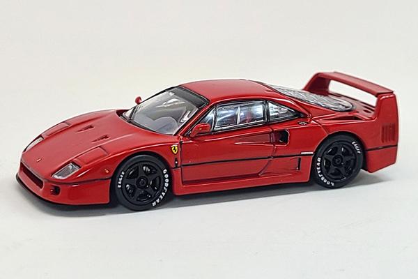 Ferrari F40 Lightweight | 1:64 Scale Diecast Model Car by Tarmac Works | Model Citizen Diecast