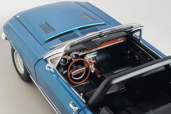 1968 Shelby GT500 Convertible | 1:18 Scale Diecast Model Car by Acme Trading Co. | Model Citizen