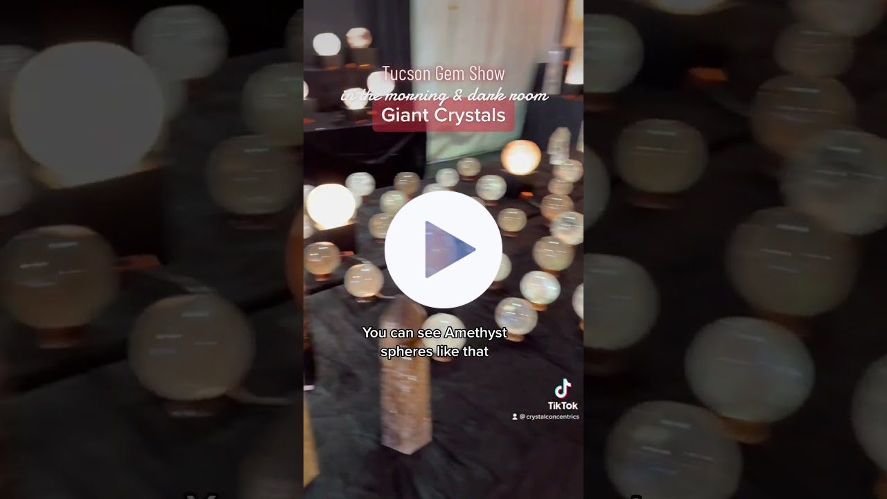 CRYSTAL giants - outdoors and in the dark - Tucson Gem Show