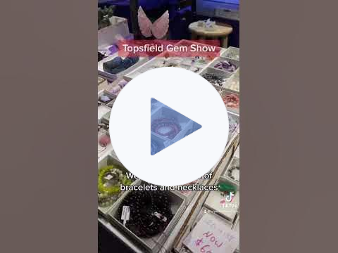 Topsfield '23 Gem Show display (Crystal Concentrics)