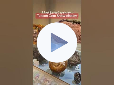 Tucson Gem Show display, 22nd St. Show (#gemshow #gemshow)