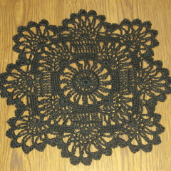 Sun-Flower Doily ~ FREE Crochet Pattern