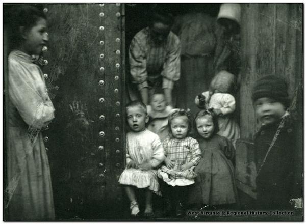 Miners' children, WV